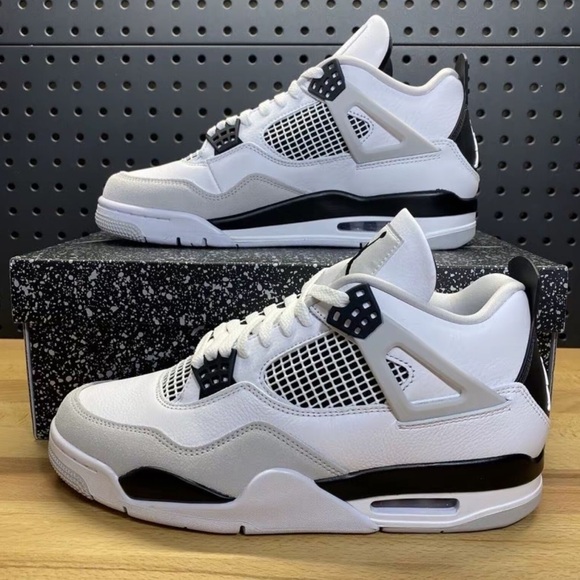 Air Jordan 4 retro military black - Picture 2 of 9